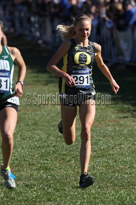 2012NCAA XC-074.JPG - 2012 NCAA D1 Cross Country Championships, November 17, 2012, held in Louisville, KY.